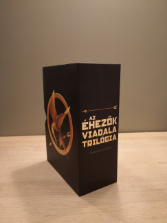 Suzanne Collins - Az hezk viadala-trilgia - Dszdobozban