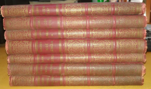 Sur�nyi Mikl�s - 7 db sur�nyi Mikl�s: A mester; A n�polyi asszony I.-II.; A szent hegy; A sz�rnyeteg; Floriche; No� b�rk�ja