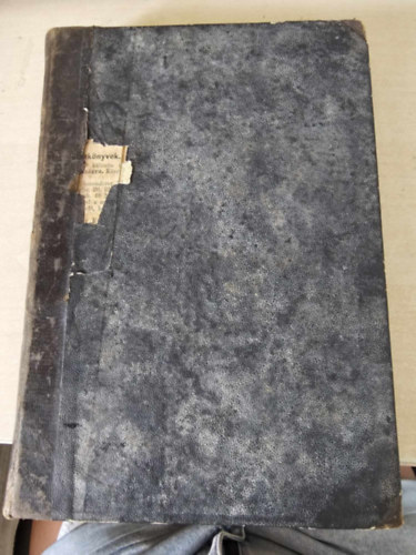 Kor- �s bet�rendi mutat� Cantu Caesar vil�gt�rt�nelm�hez