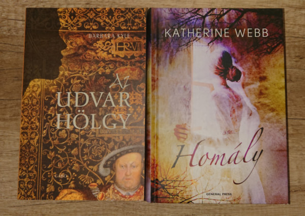 Barbara Kyle, Katherine Webb - 2 lebilicselő regény: Az uddvarhölgy, Homály
