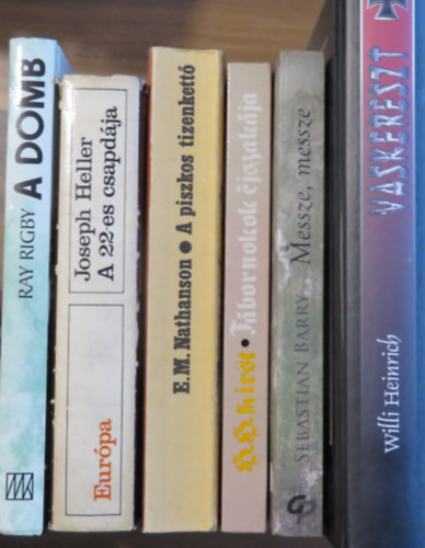 Ray Rigby, Joseph Heller, E. M. Nathanson, Hans Hellmut Kirst, Sebastian Barry, Willi Heinrich - 6 db hbors regny: A domb; A 22-es csapdja; A piszkos tizenkett; Tbornokok jszakja; Messze, messze; Vaskereszt