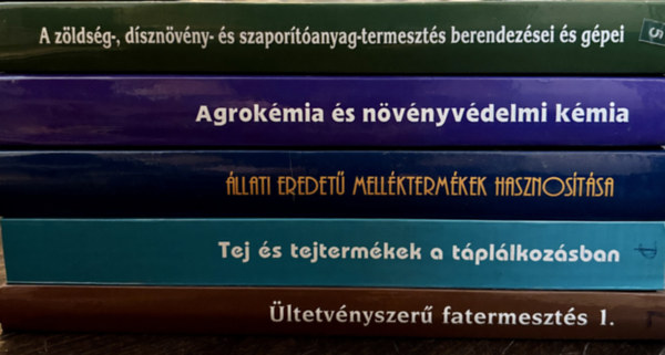 5 db MEZ�GAZDA KIAD� k�nyv