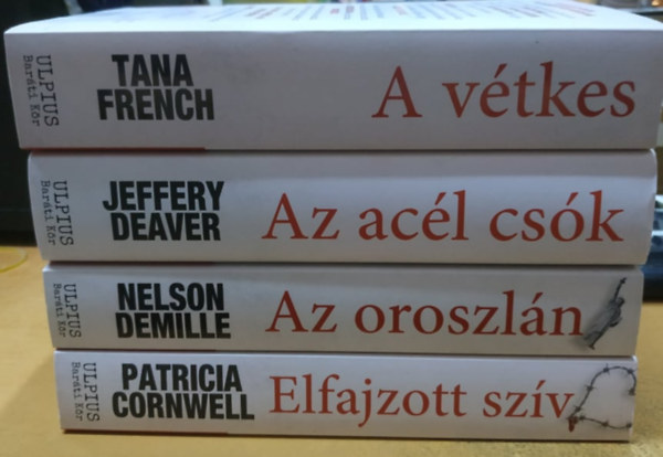 Jeffrey Deaver, Patrica Cornwell, Tana French, Nelson DeMille - 4 db Ulpius Barti Kr: A vtkes + Az acl csk + Az oroszln + Elfajzott szv