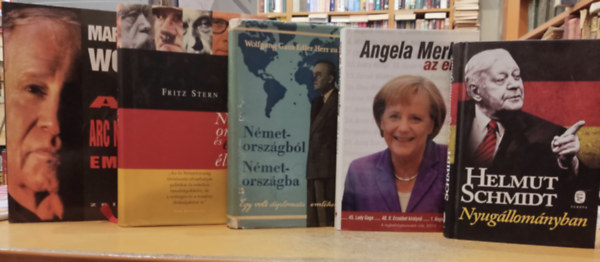 Helmut Schmidt, Pietsch Lajos, Wolfgang Gans Edler Putlitz, Fritz Stern, Markus Wolf - 5 db nmet politika: Nyugllomnyban; Angela Merkel az els; Nmetorszgbl Nmetorszgba; t Nmetorszg s egy let; Az arc nlkli ember