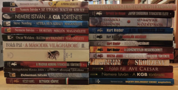 Nemere Istvn, Fldi Pl, Kurt Rieder, Steve Nording, Oscar Welden, tbb szerz - 24 db trtnelem tmj ktet, Anno kiad s Vagabund kiad knyvei (cmek a termklersban!)