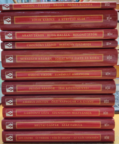 N�pszabads�g Zrt. - 11 db A magyar irodalom remekei, II. sorozat (c�mek a term�klapon, saj�t fot�)