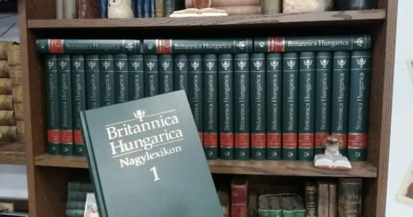 Nádori Attila (főszerk.) - Britannica Hungarica Nagylexikon 1-25.