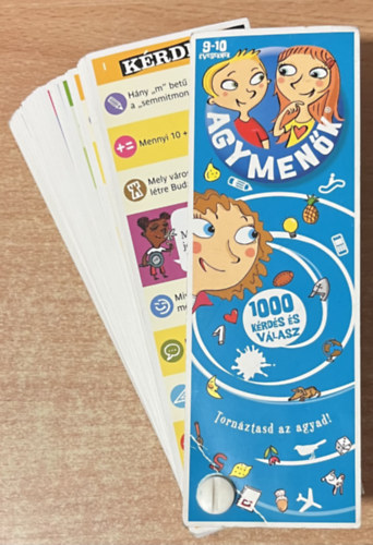 Szűcs Adrienn (SZERK.), Editions Play Bac - Agymenők: 1000 kérdés és válasz 9-10 éveseknek (kék)