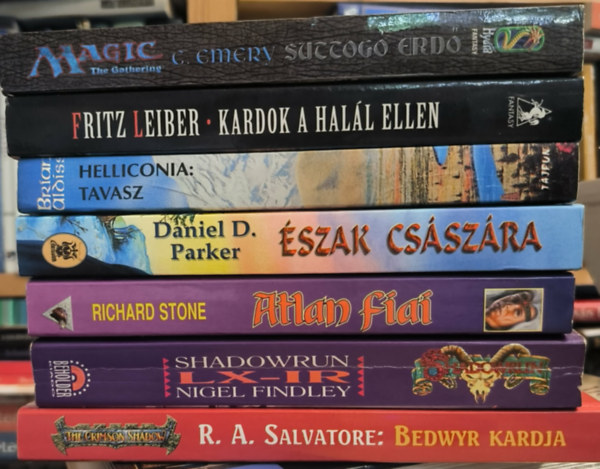 Clayton Emery, Fritz Leiber, Brian W. Aldiss, Daniel Duncan Parker, Richard Stone, Nigel Findley, R. A. Salvatore - 7 db fantasy kötet