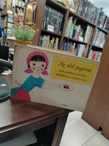 Nad�nyi Zolt�n-Luk�ts Kat� - Az els� pog�csa