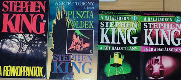 Stephen King - 4db Stephen King regény - A halálsoron 1-2. (A két halott lány, Egér a halálsoron), A rémkoppantók, A Setét Torony 3.-Puszta földek
