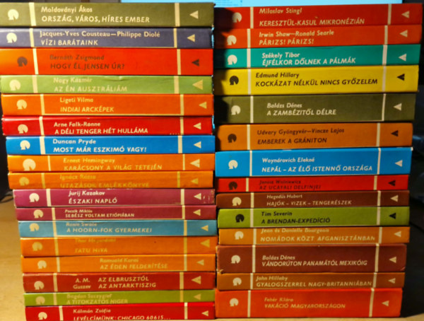 Moldoványi Ákos, Jacques-Yves Cousteau-Philippe Diolé, Bernáth Zsigmond, Nagy Kázmér, Ligeti Vilma, Arne Falk-Ronne, Duncan Pryde, Ernest Hemingway, Ignácz Rózsa, Jurij Kazakov, Poczik Miklós - 31db Világjárók könyv.