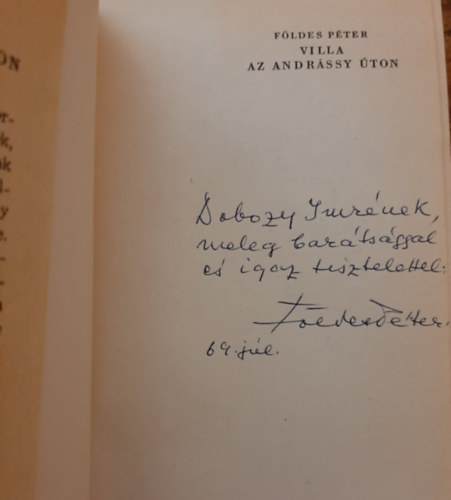 Fldes Pter - Villa az Andrssy ton