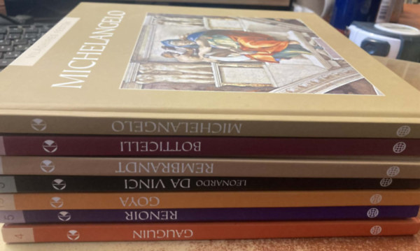 7 db Vil�gh�res fest�k k�nyvcsomag