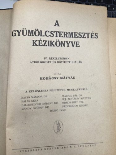 A gyümölcstermesztés kézikönyve