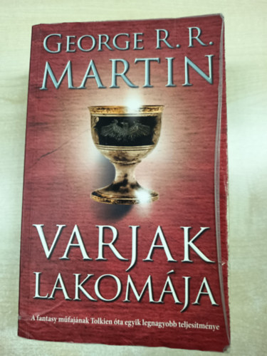 George R. R. Martin - Varjak lakom�ja