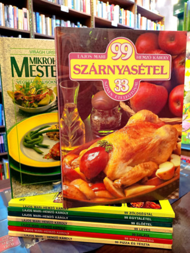 Vir�gh Ursula-Patyi �rp�d, Lajos Mari-Hemz� K�roly - Gasztron�mia k�nyvcsomag 9 darabos K�NYVMENT� AJ�NLAT: Mikrohull�mmal mesterfokon, 99 sz�rnyas�tel, 99 z�lds�gt�l 33 sz�nes �telfot�val, 99 egyt�l�tel 33 sz�nes �telfot�val, 99 el��tel 33 sz�nes �telfot�val, 99 leves, 99 sal�