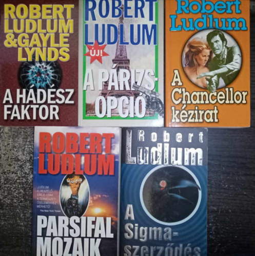 Robert Ludlum, Gayle Lynds - Robert Ludlum Krimi knyvcsomag (5 ktet) A Chancellor kzirat / A Prizs-opci / A Hdsz faktor / A Sigma-szerzds / Parsifal mozaik