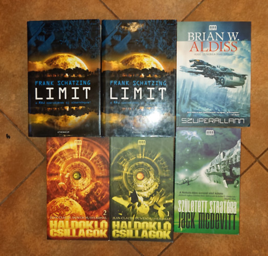 Frank Sch�tzing, Jean-Claude Dunyach, Ayerdhal, JACK Mc DEVITT, Brian Aldiss - 4 kiv�l� Sci-fi 6 k�tetben: Limit 1-2., Haldokl� csillagok 1-2., Szuper�llam, Sz�letett strat�ga