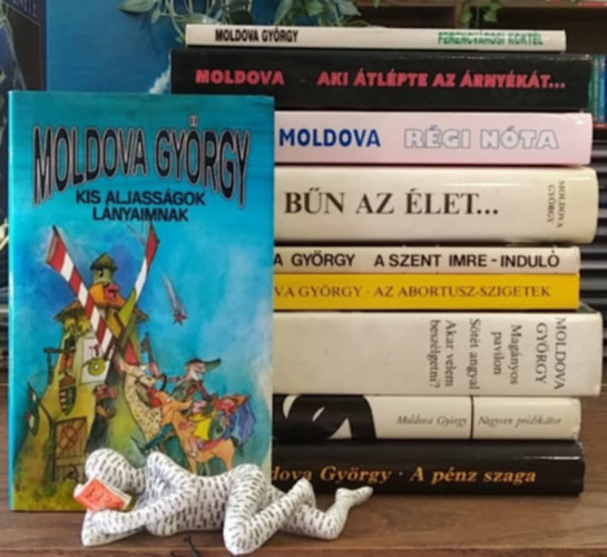 Moldova György - 10 db-os KÖNYVMENTŐ AJÁNLAT, tényirodalom: A pénz szaga +Negyven prédikátor+ Magányos pavilon /Sötét angyal/ Akar velem beszélgetni? +Az Abortusz-szigetek +A Szent Imre-induló +Bűn az élet+ Régi nóta+ Aki átlépte az árnyékát... +