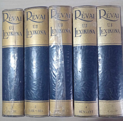 Kollega Tarsoly István (főszerk.) - Révai Új Lexikona I-V. kötet