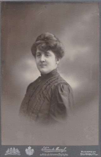 Kossak József: Ismeretlen hölgy (10,5x16 cm) (kabinetfotó)