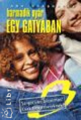 Ann Brashares - Harmadik nyár egy gatyában