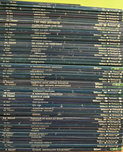 56 db Tiffany romantikus magazin