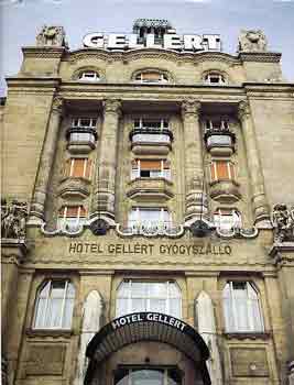 Dr. Andr�s Rubovszky - Hotel Gell�rt