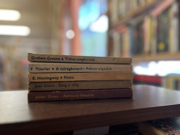 Green J., Giono, J., E. Hemingway, Francois Mauriac, Graham Greene - 5 db Olcs� K�nyvt�r k�nyv
