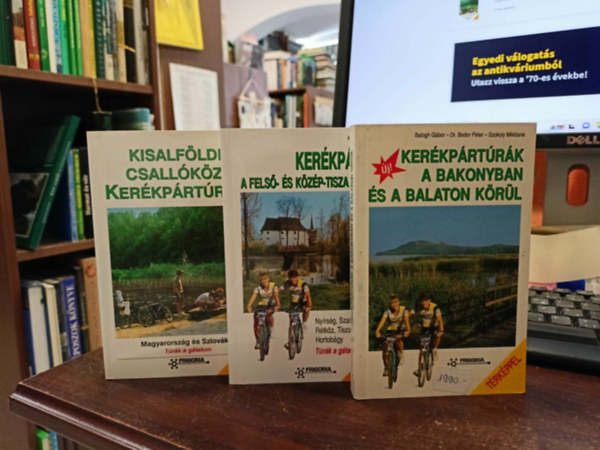 Kerékpártúrák KÖNYVMENTŐ AJÁNLAT, 3 db. A Bakonyban és a Balaton körül+A Felső-és Közép-Tisza vidéken+Kisalföld éd Csallóköz