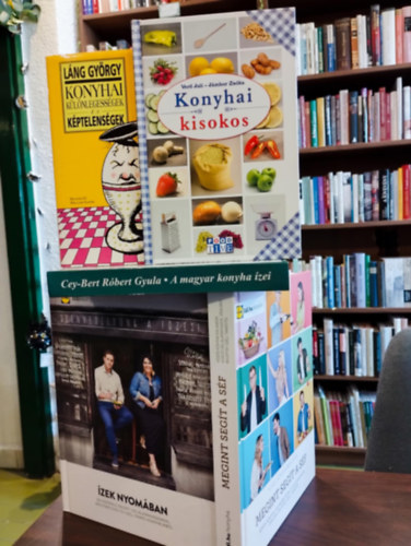 Mautner Zsófi-Széll Tamás, Cey-Bert Róbert Gyula, Verő Juli-Jámbor Zsóka, Láng György - Gasztronómia könyvcsomag 5 darabos KÖNYVMENTŐ AJÁNLAT: Ízek nyomában, Megint segít a séf, A magyar konyha ízei, Konyhai kisokos, Konyhai különlegességek és képtelenségek