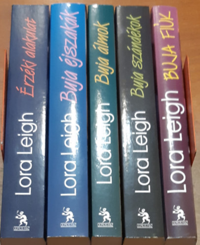 Lora Leigh - Érzéki alakulat + Buja éjszakák + Buja álmok + Buja fiúk + Buja szándékok