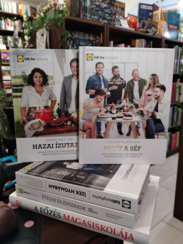 Mautner Zs�fi, Sz�ll Tam�s, Ga�l Szilvia-Szil�gyi Eszter - K�NYVMENT� AJ�NLAT, 5 db. Gasztron�mia. Seg�t a s�f, Hazai �zutaz�s, �zek nyom�ban, �telek �s �vszakok, A f�z�s magasiskol�ja