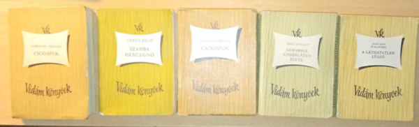 5 db Vidám könyvek , A láthatatlan légió,SamSmall csodálatos élete, CsodapókI-II,Szamba Hercegnő,