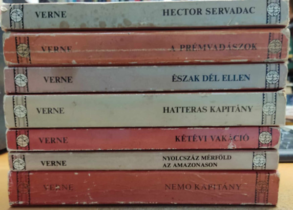 Verne Gyula (Jules Verne) - 7 db Verne Gyula: A prémvadászok; Észak, Dél ellen; Hatteras kapitány; Hector Servadac; Kétévi vakáció; Nyolcszáz mérföld az Amazonason; Nemo kapitány