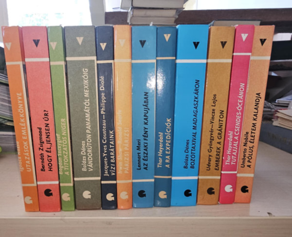 Igncz Rzsa, Bernth Zsigmond, Balzs Dnes, Cousteau, J-Y.-Diol, P., Irwin Shaw-Ronald Searle, Lennart Meri, Thor Heyerdahl, Udvary Gyngyvr-Vincze Lajos, Umberto Nobile - 11db a Vilgjrk sorozatbl, KNYVMENT AJNLAT: Utazsok emlkknyve+ Hogy l, Jensen r?+ A titokzatos Niger+ Vzi bartaink+ Prizs! Prizs!+ Az szaki fny kapujban+ A Ra expedci+ Bozttaxival Madagaszkron+