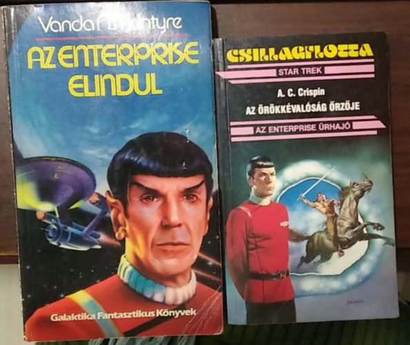 Vonda N. McIntyre, A. C. Crispin - 2 db m�, fantasy: Az Enterprise elindul+ Csillagflotta-Az Enterprise �rhaj�-Az �r�kk�val�s�g �rz�je