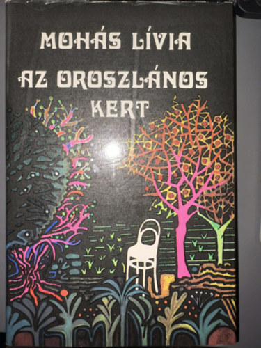 Mohás Lívia - Az oroszlános kert - Zuhog, zuhog a hó