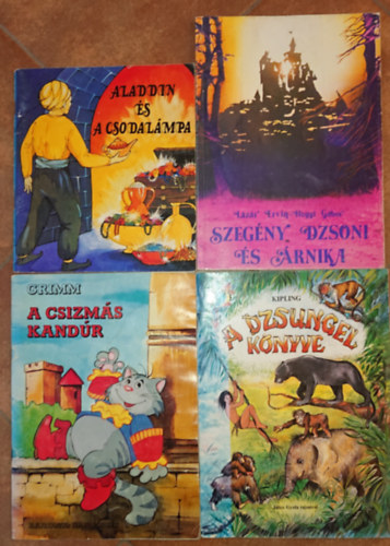 Lzr Ervin, Grimm, Kipling - 4 klasszikus mesefzet: Aladdin s a csodalmpa, Szegny Dzsoni s rnika, A csizms kandr, A Dzsungel knyve