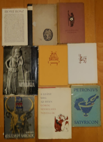 Homérosz, Arisztophanész, Bernhard Jacobi, Heinrich Schliemann, Siegfried Oertwig, Klengel-Brandt, Trencsényi-Waldapfel Imre, Petronius - 9 klasszikus az ókor iránt érdeklődőknek: Homéroszi himnuszok, Iliász, Nőuralom, Templomok és paloták, Életem, kalandjaim, Elsüllyedt városok, Utazás az ókori Babilóniába, Satyricon, A leány meg az isten, Mitológia