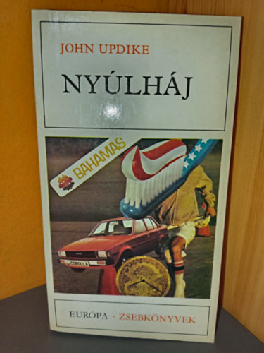 John Updike, Osztovits Levente (szerk.), Göncz Árpád (ford.) - Nyúlháj (Rabbit Is Rich) - Európa Zsebkönyvek 273.