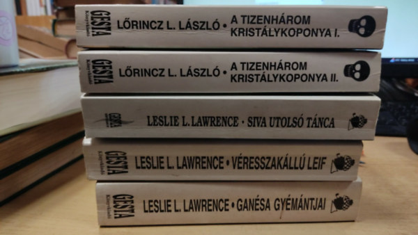 L�rincz L. L�szl�, L�rincz L. L�szl� (Leslie L. Lawrence) - L�rincz L. L�szl� csomag: Tizenh�rom krist�lykoponya I-II + Siva utols� t�nca + V�resszak�ll� leif �s a l�vamez� + Gan�sa gy�m�ntjai