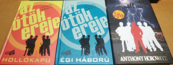 Anthony Horowitz - Az ötök ereje I-III. (Hollókapu - Égi háború - Leszáll az éj)