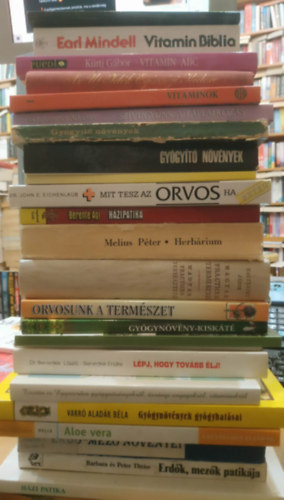 Barbara és Peter Theiss, Ferenczy LÁszló, Varró Aladár Béla, Csapody-Csapody-Jávorka - 25 db Természetgyógyászat: Erdő-mező növényei; Erdők, mezők patikája; Mit tesz az orvos, ha beteg; Termékhasználati tanácsok; Tisztán és egyszerűen; Gyógynövények gyógyhatásai; Házi patika; Lépj, hogy tovább élj!