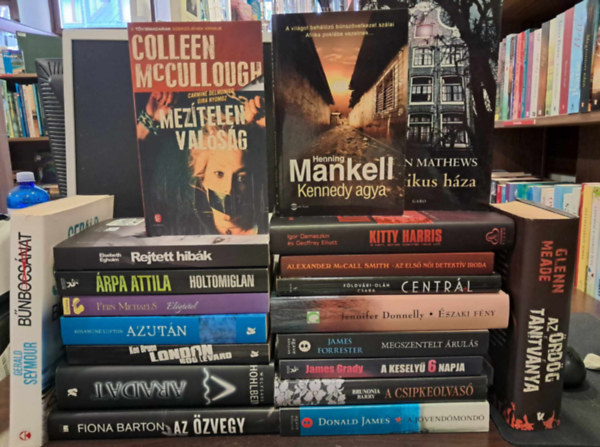 Glenn Meade, Kitty Harris, James Forrester, James Grady, Henning Mankell, Fern Michaels, Gerald Seymour - 20 db-os KNYVMENT AJNLAT, krimi: Az rdg tantvnya+A km, akinek tizenht neve volt+Az els ni detektv iroda+Centrl+szaki fny+Megszentelt ruls+A kesely 6 napja+