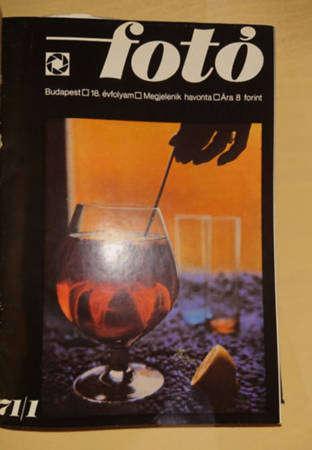 A Foto cm folyirat 1971-es vfolyama egybektve