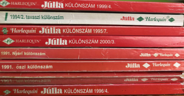 8 db Jlia klnszm