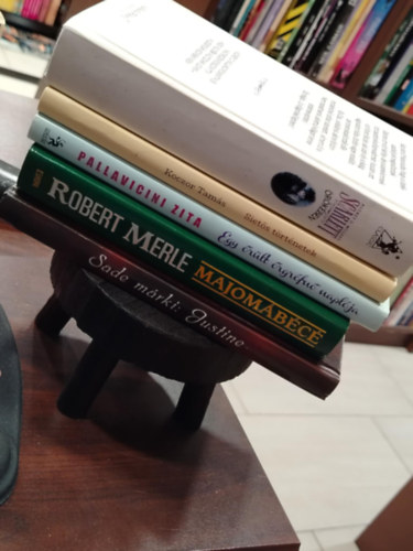 Sade M�rki, Merle Robert, Koczor Tam�s, Audrey D. Milland - K�NYVMENT� AJ�NLAT, 5 DB. Justine, avagy az er�ny meghurcoltat�sa, Majom�b�c�, Egy �r�lt �rgr�fn� napl�ja, Siet�s t�rt�netek, Scarlett �r�k�ben