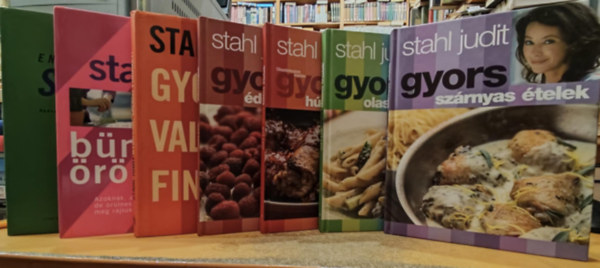 Stahl Judit - 7 db Stahl Judit: Büntetlen örömök; Enni jó!; Gyorsan, valami finomat!; Gyors édességek; Gyors húsos ételek; Gyors olaszos tészták; Gyors szárnyas ételek